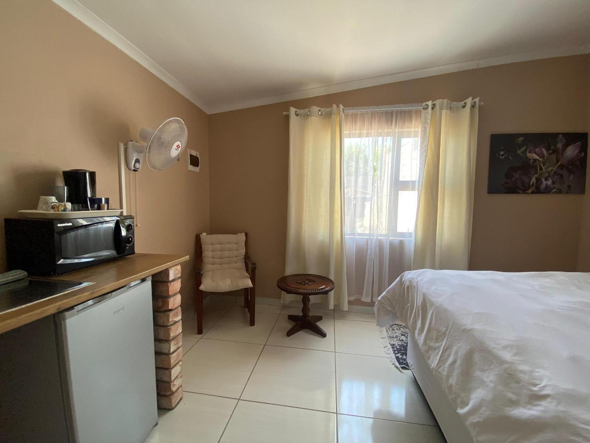 Inecia'S B & B Uis 外观 照片
