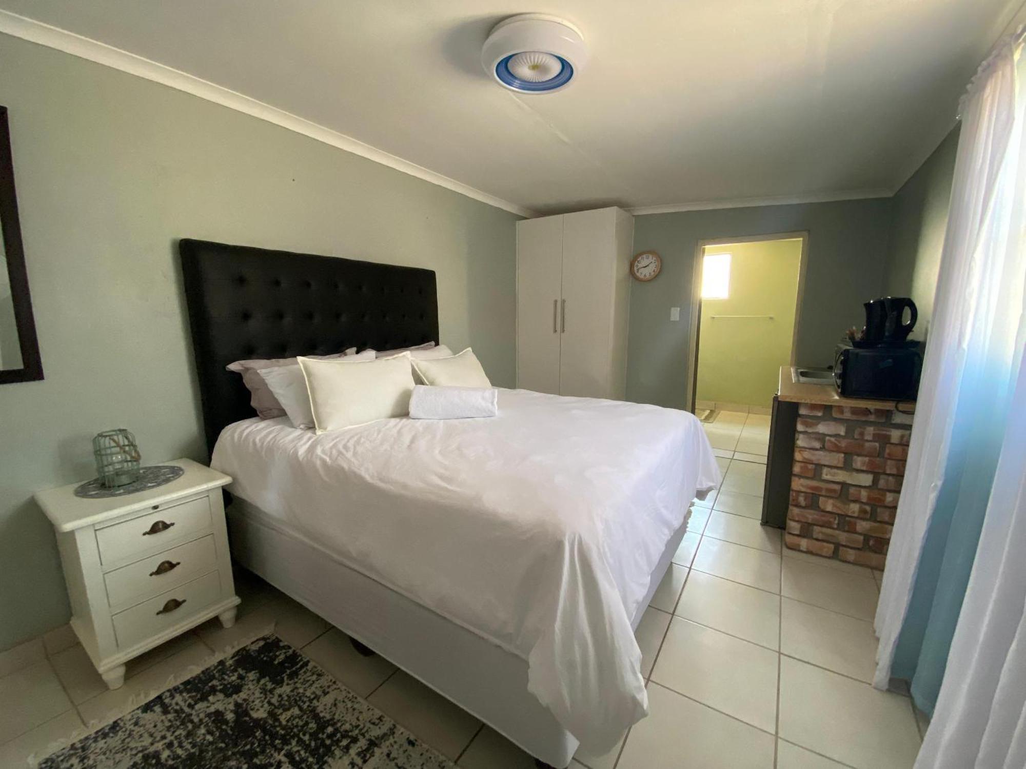 Inecia'S B & B Uis 外观 照片